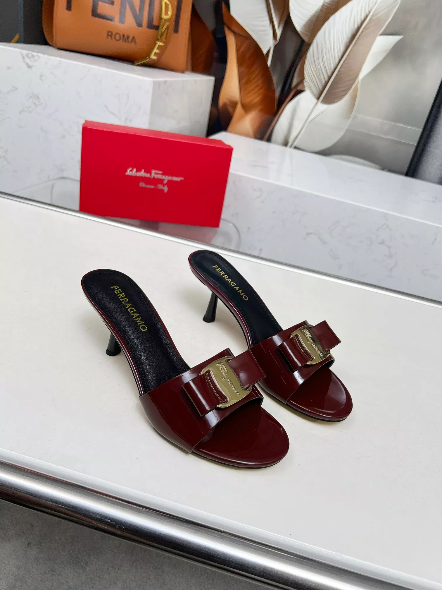 Salvatore Ferragamo Slippers For Women NewStyle 2771