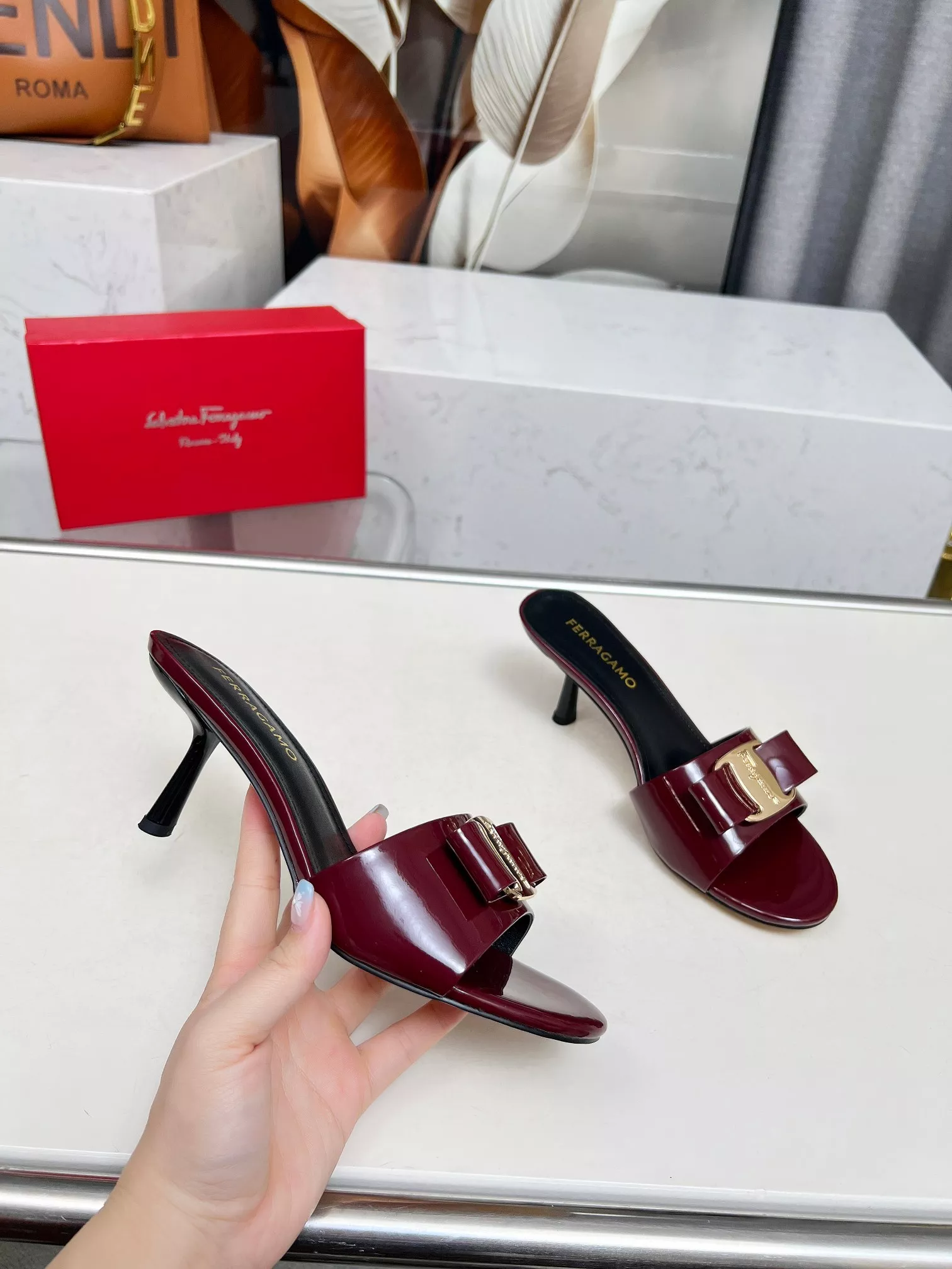 Salvatore Ferragamo Slippers For Women NewStyle 2771