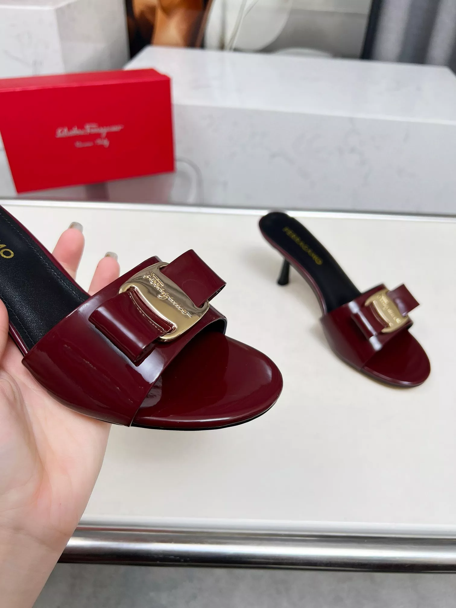 Salvatore Ferragamo Slippers For Women NewStyle 2771