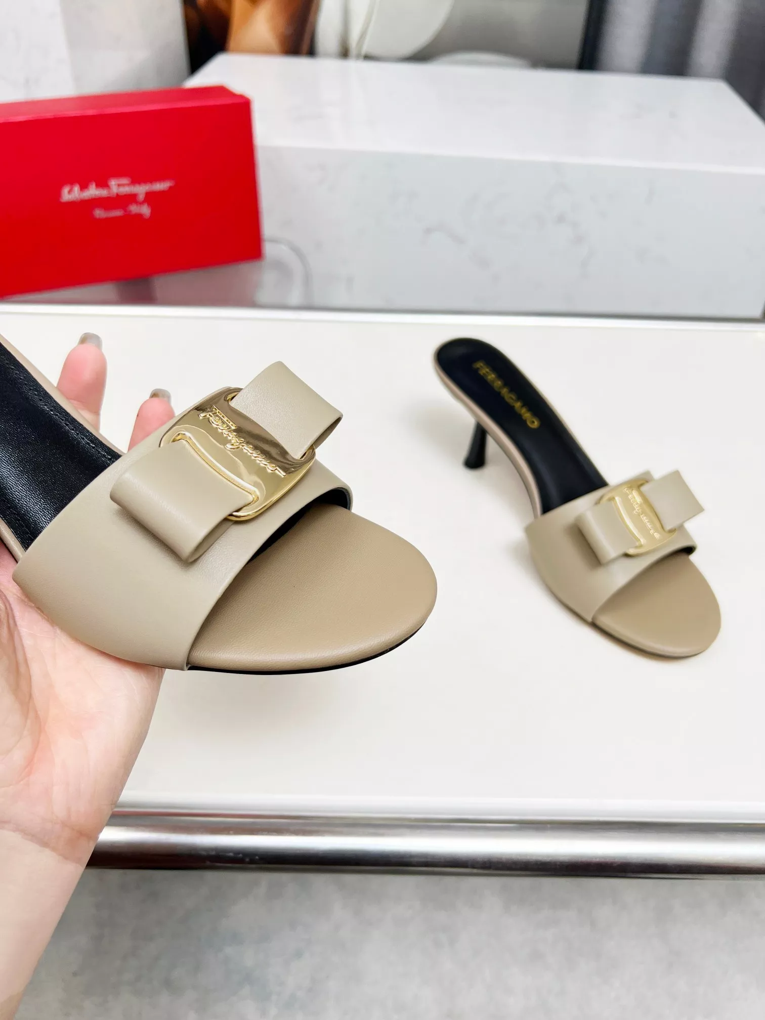 Salvatore Ferragamo Slippers For Women Reliable 2147