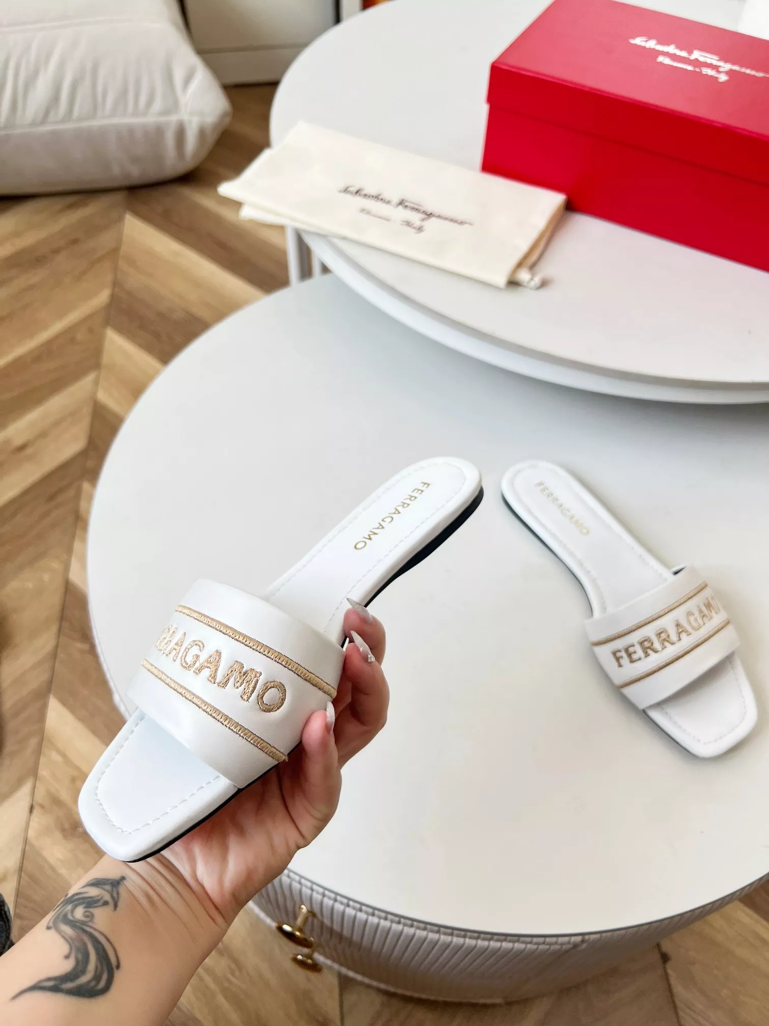 Salvatore Ferragamo Slippers For Women Reliable 7873