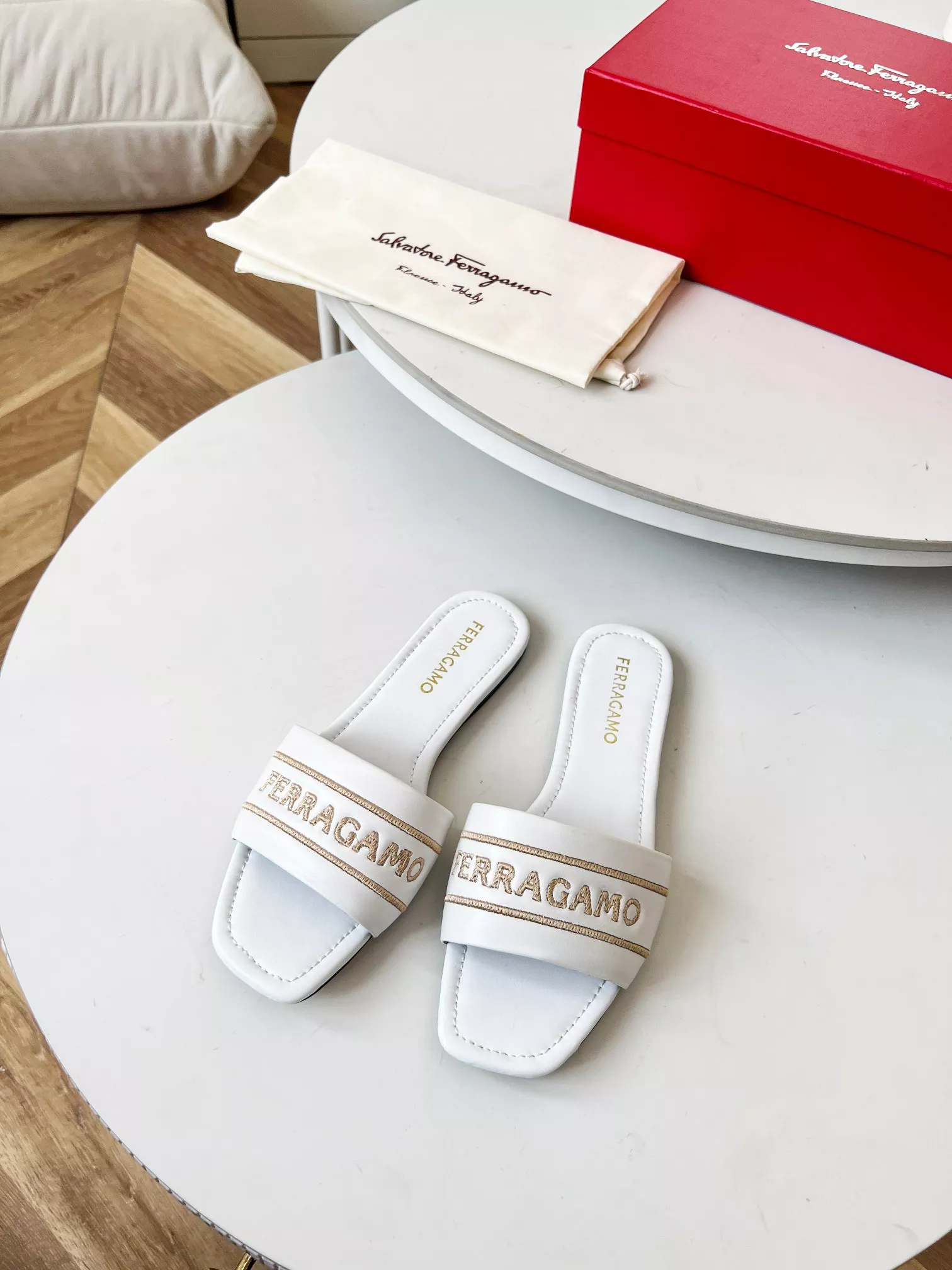 Salvatore Ferragamo Slippers For Women Reliable 7873
