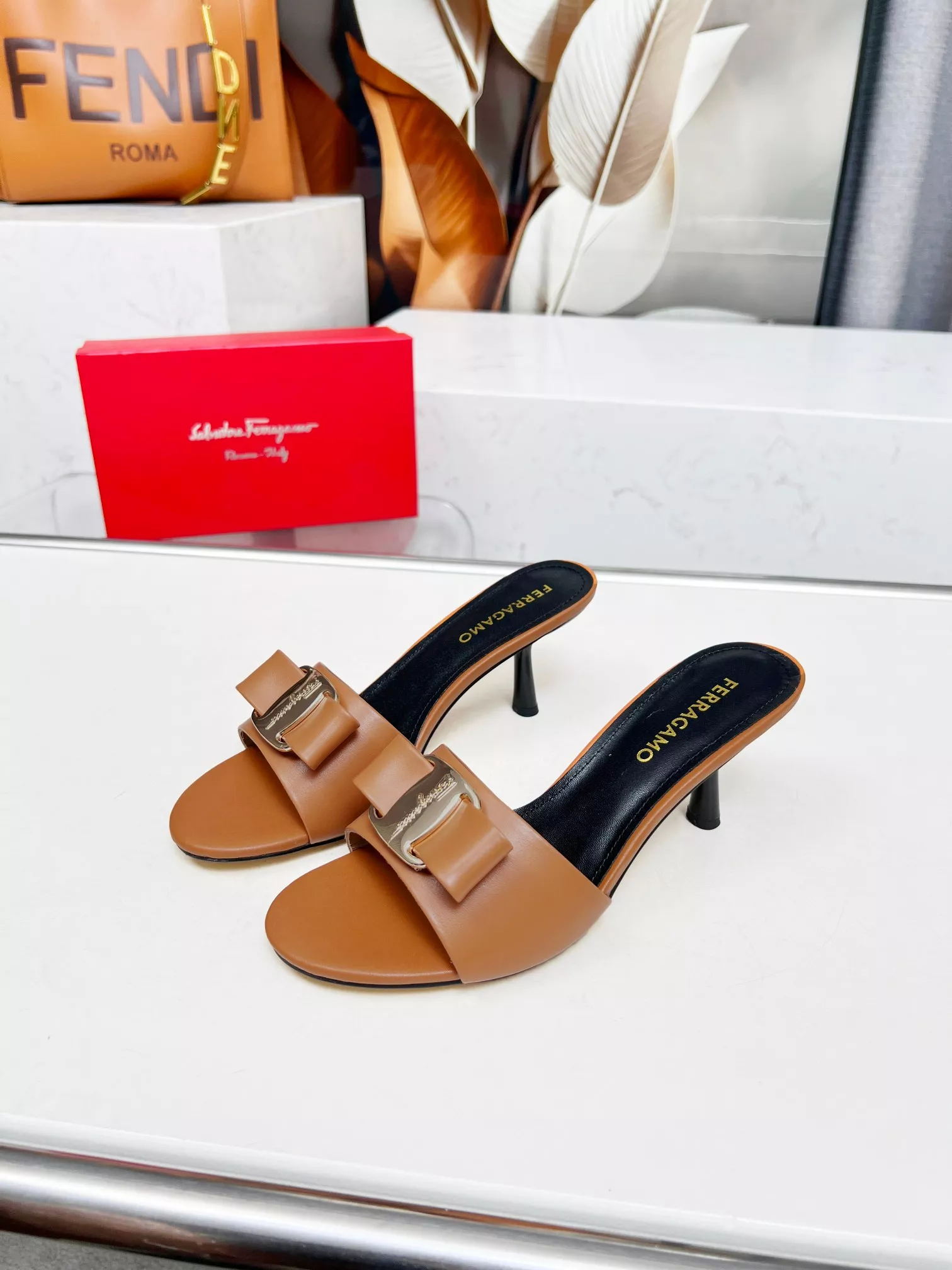 Salvatore Ferragamo Slippers For Women UrbanStyle 3237