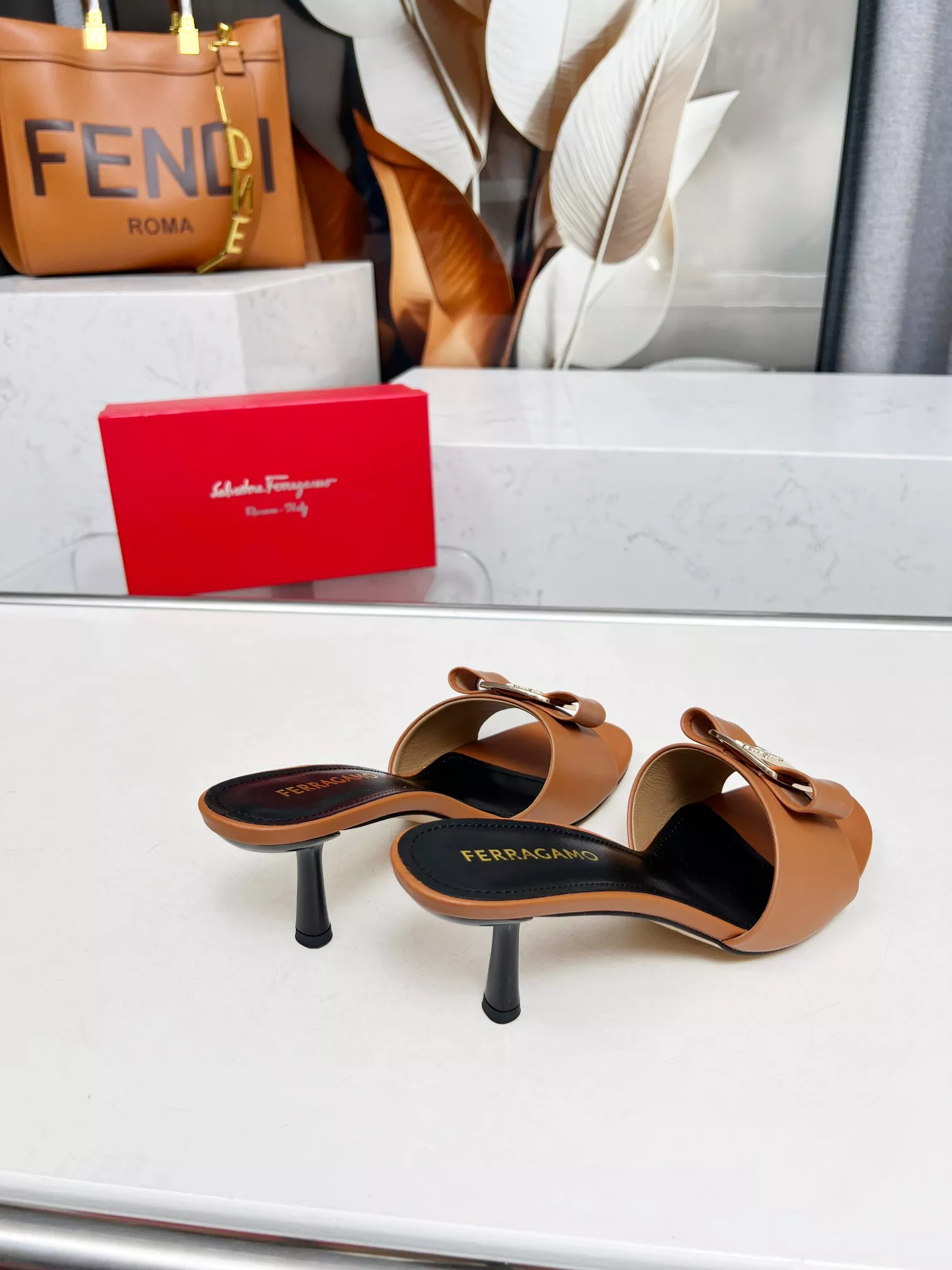 Salvatore Ferragamo Slippers For Women UrbanStyle 3237