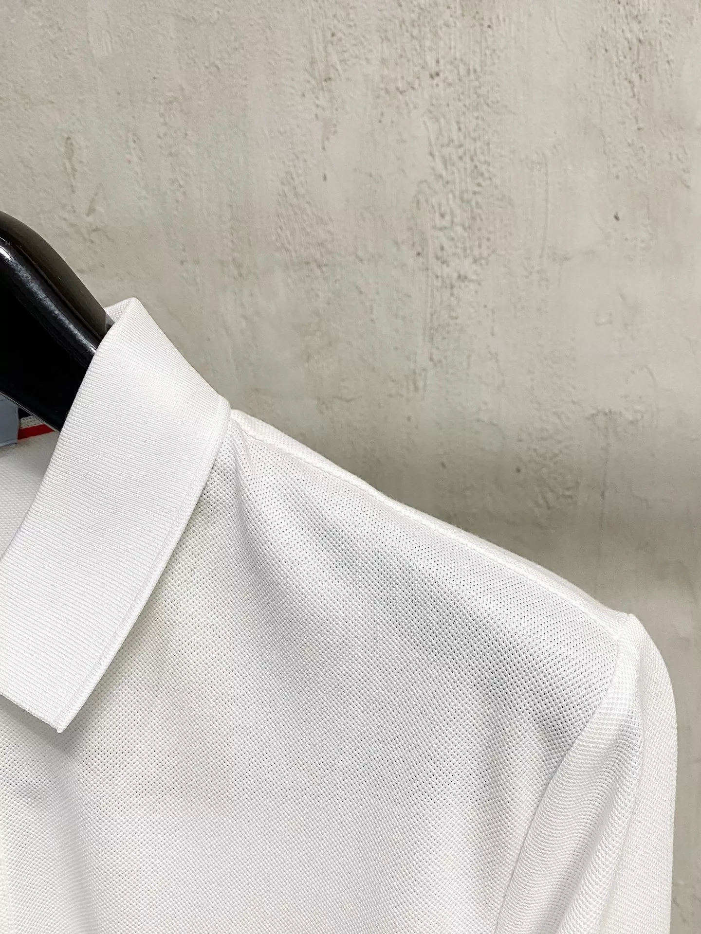 Salvatore Ferragamo T-Shirts Short Sleeved For Men AllSeason 5093