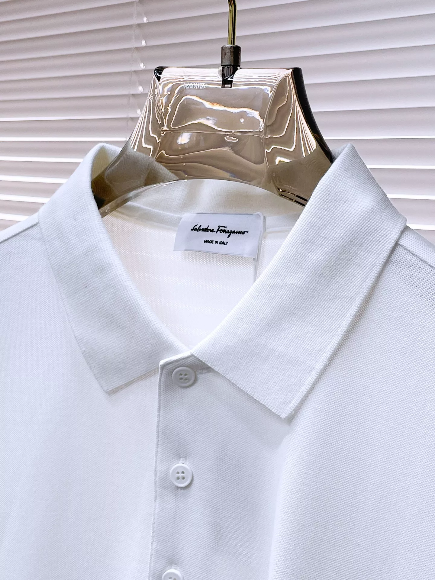 Salvatore Ferragamo T-Shirts Short Sleeved For Men AllSeason 5167
