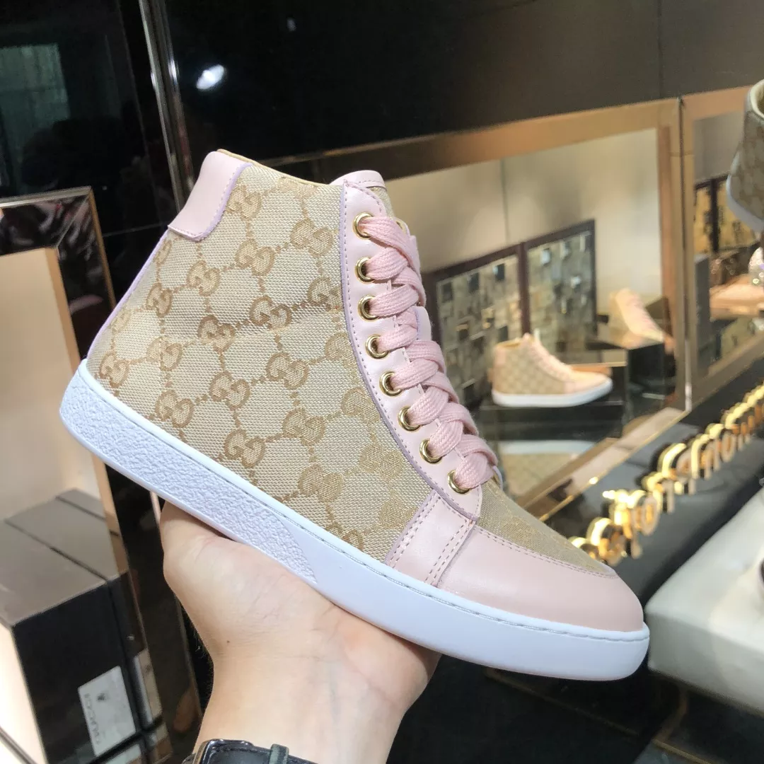 Sleek 103 Gucci High Tops Shoes For Women