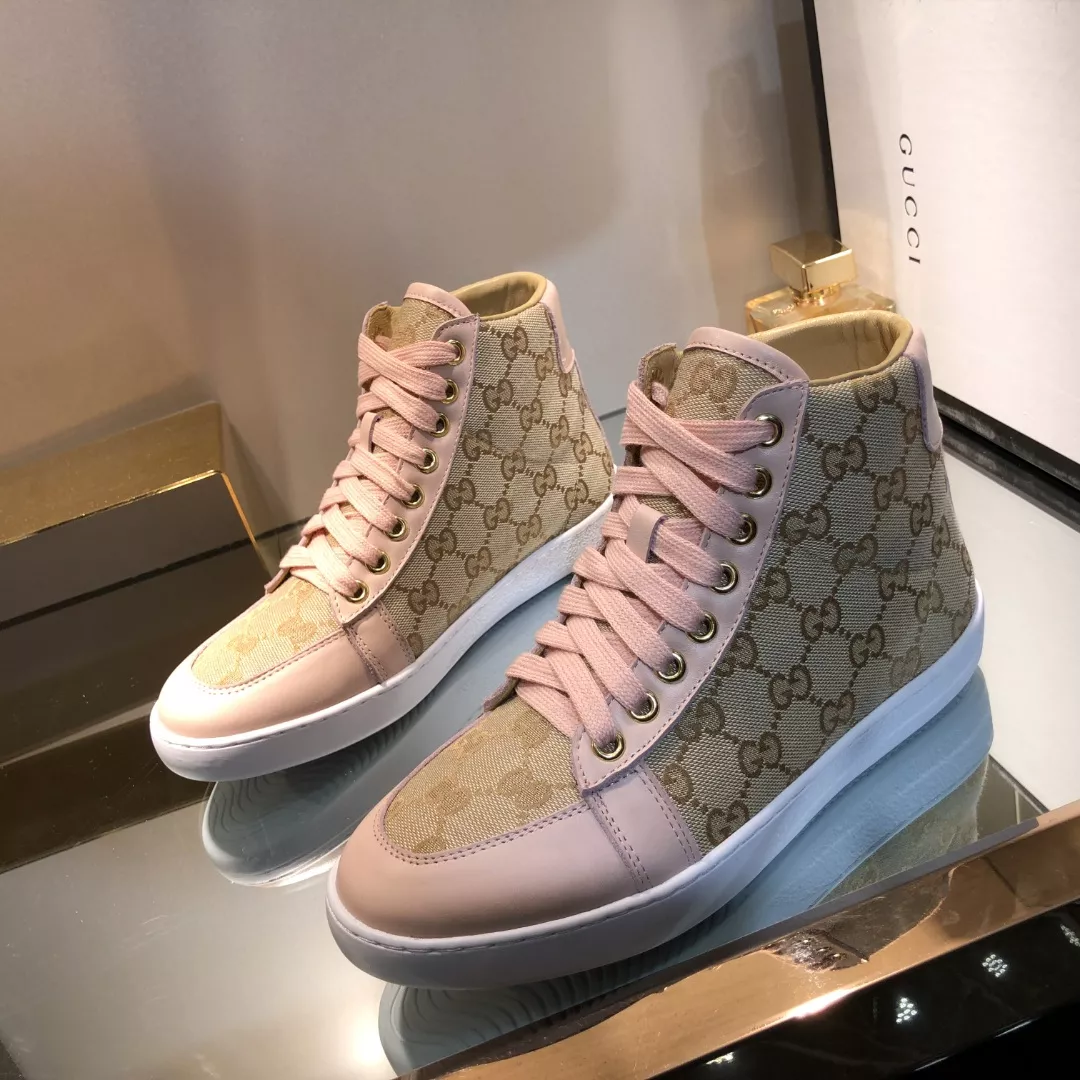 Sleek 103 Gucci High Tops Shoes For Women