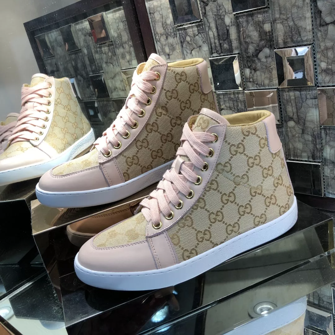 Sleek 103 Gucci High Tops Shoes For Women