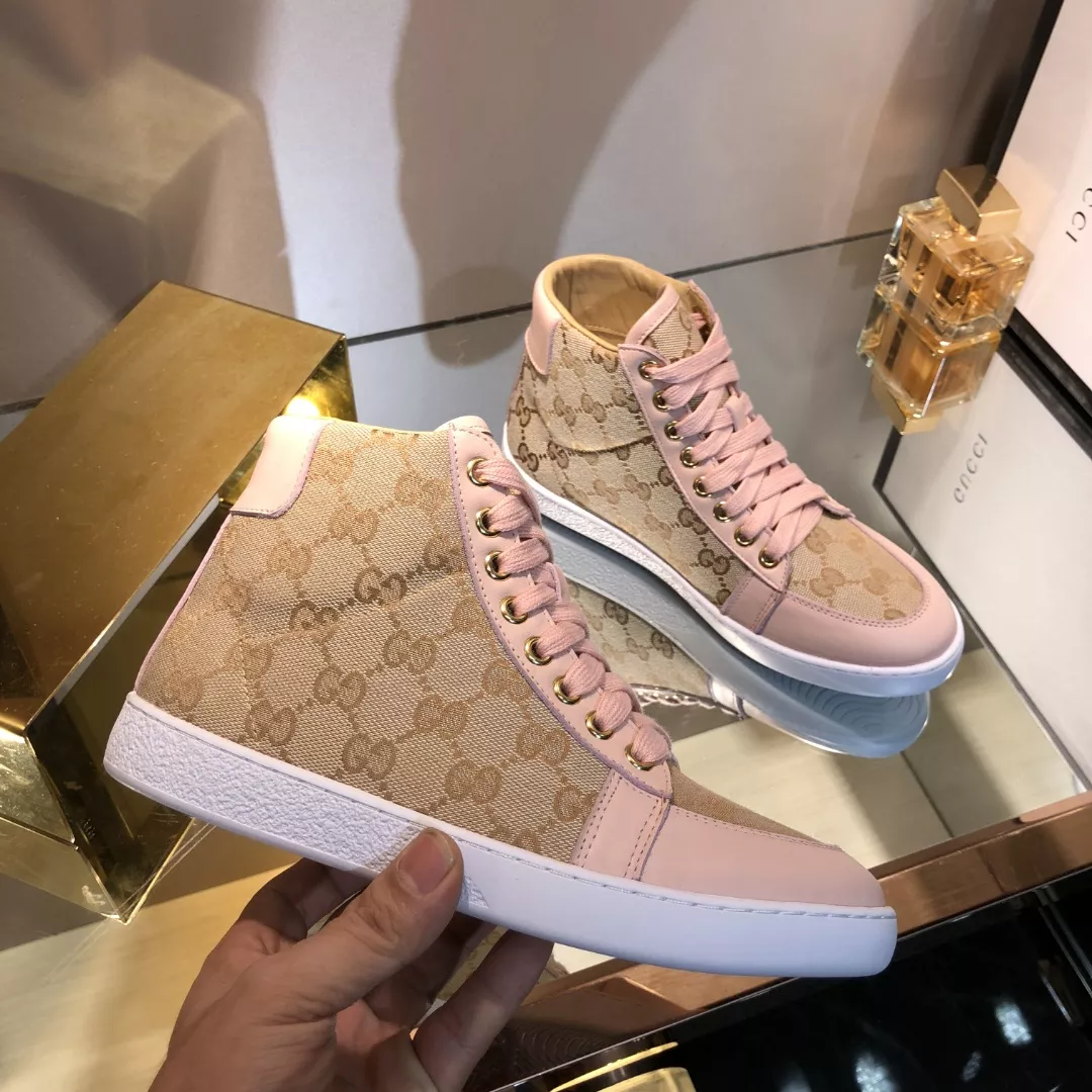 Sleek 103 Gucci High Tops Shoes For Women