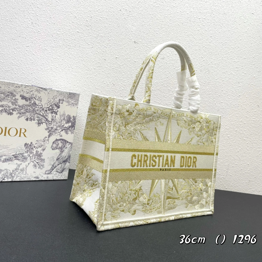 Sleek 1098 Christian Dior AAA Quality Tote-Handbags For Women