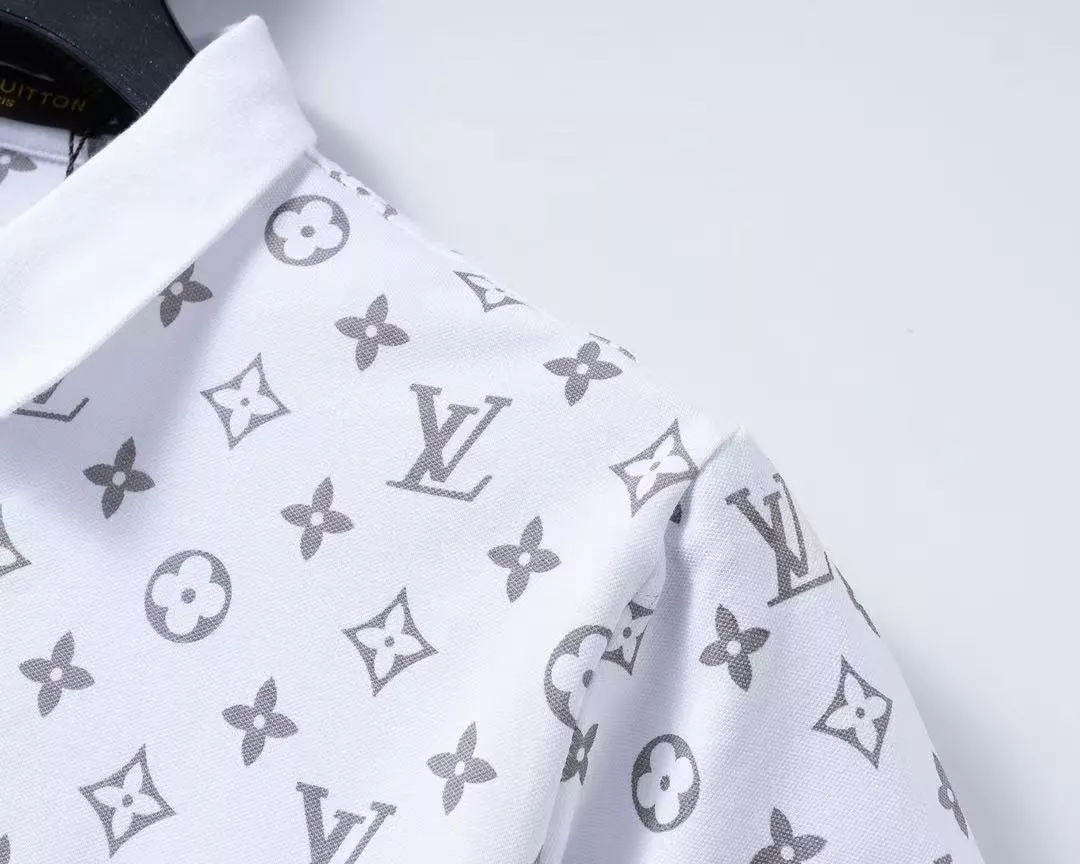 Sleek 1378 Louis Vuitton LV T-Shirts Short Sleeved For Men