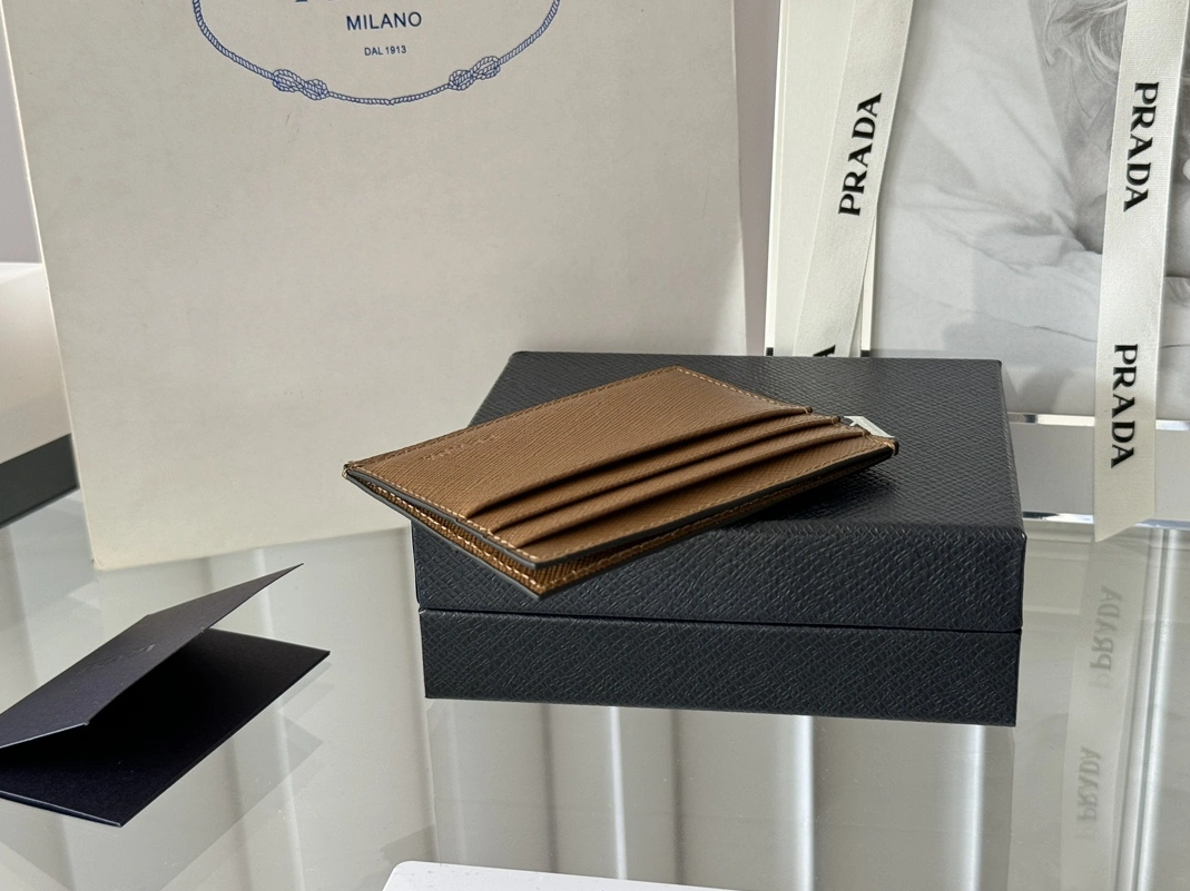 Sleek 1392 Prada Card Case