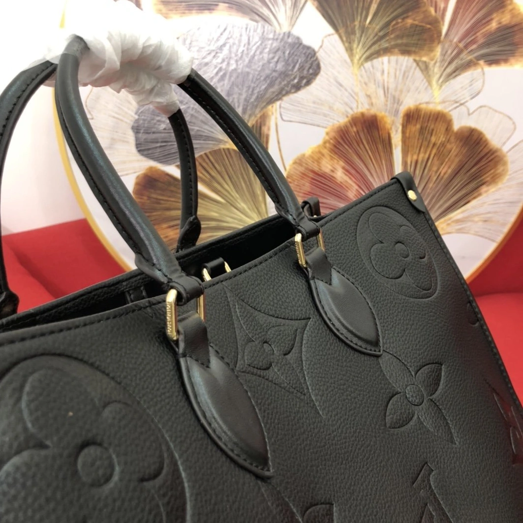 Sleek 1424 Louis Vuitton LV AAA Quality Handbags For Women