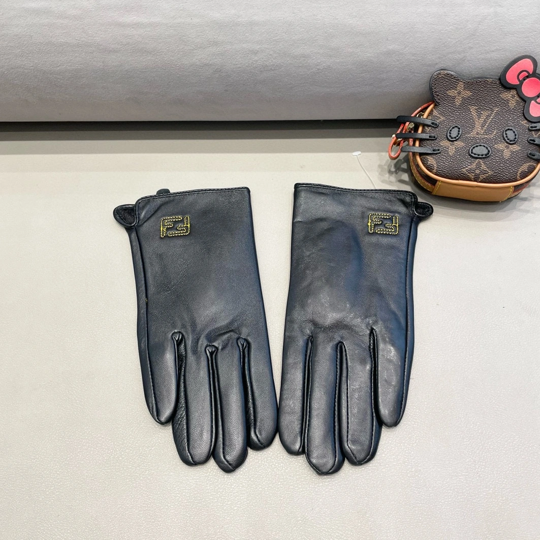 Sleek 1726 Fendi Gloves For Women