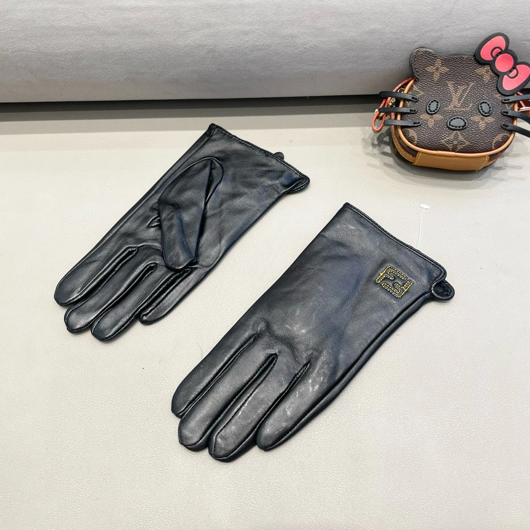 Sleek 1726 Fendi Gloves For Women