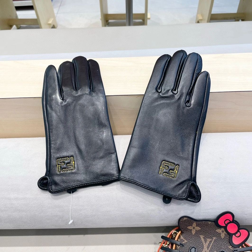 Sleek 1726 Fendi Gloves For Women
