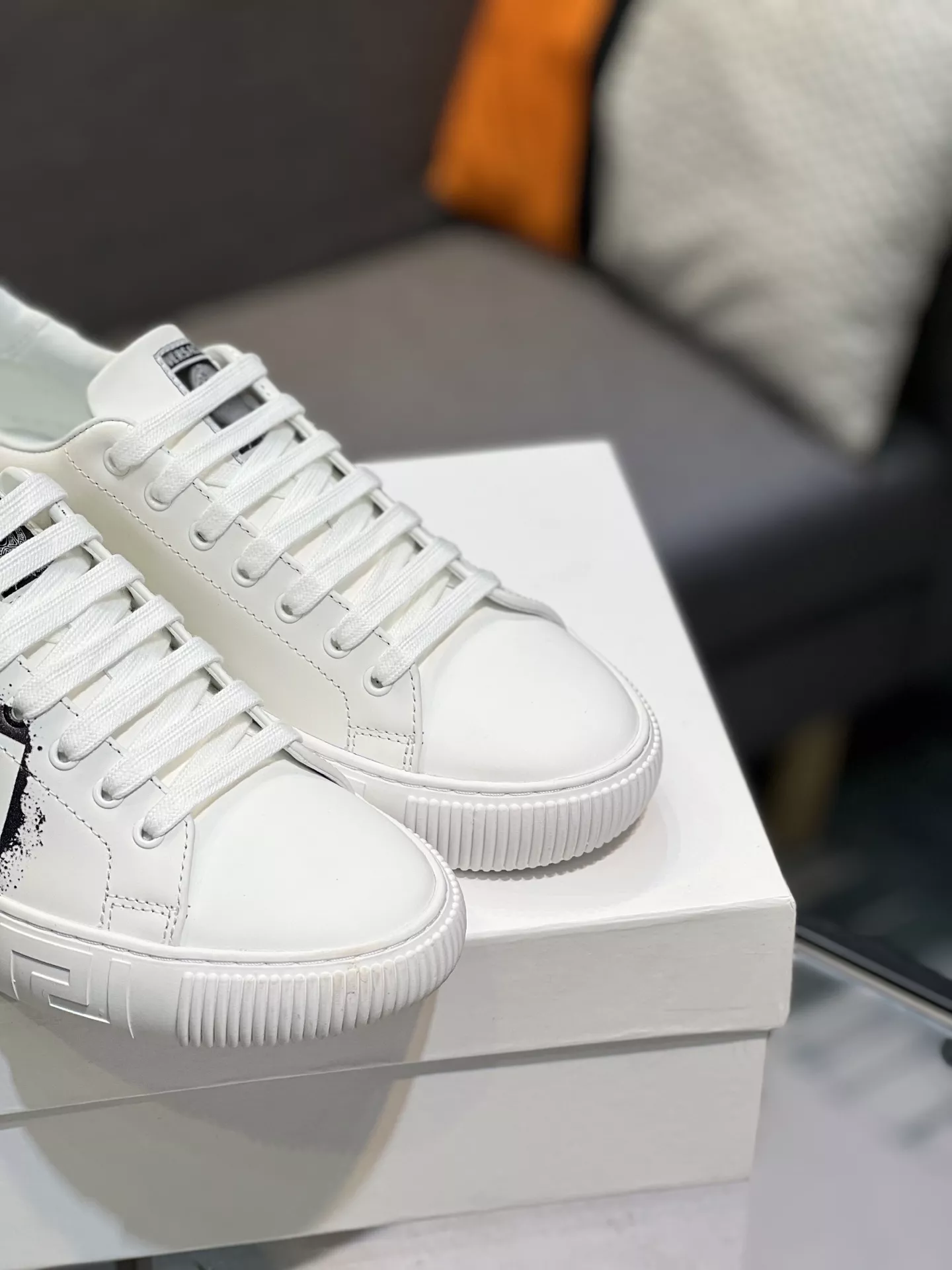 Sleek 1748 Versace Casual Shoes For Men