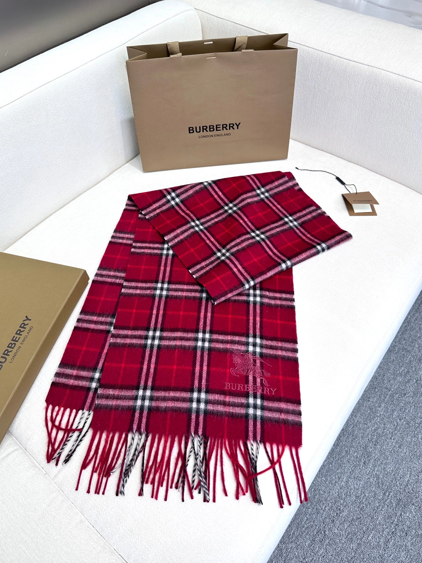 Sleek 1968 Burberry Scarf