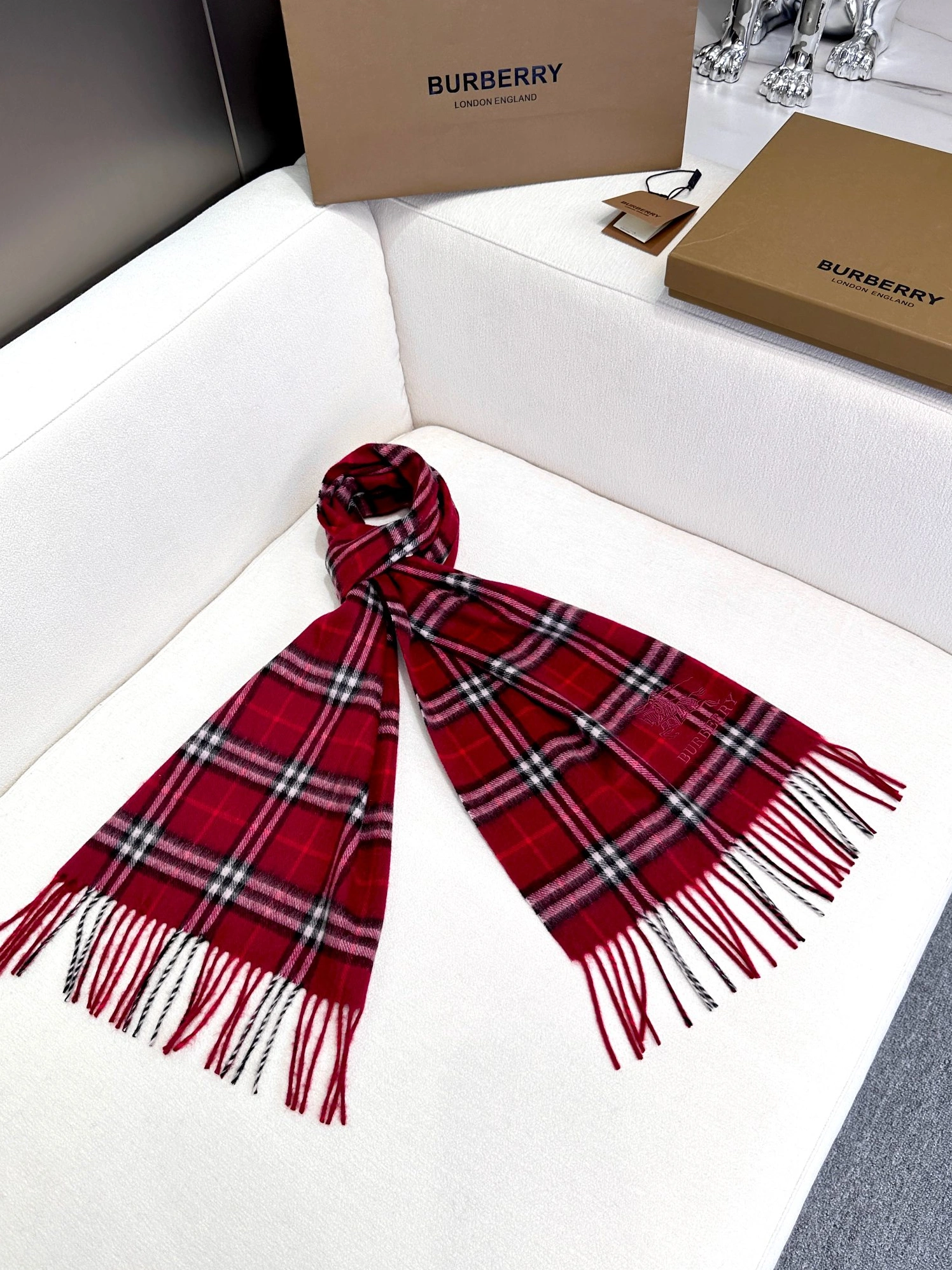 Sleek 1968 Burberry Scarf