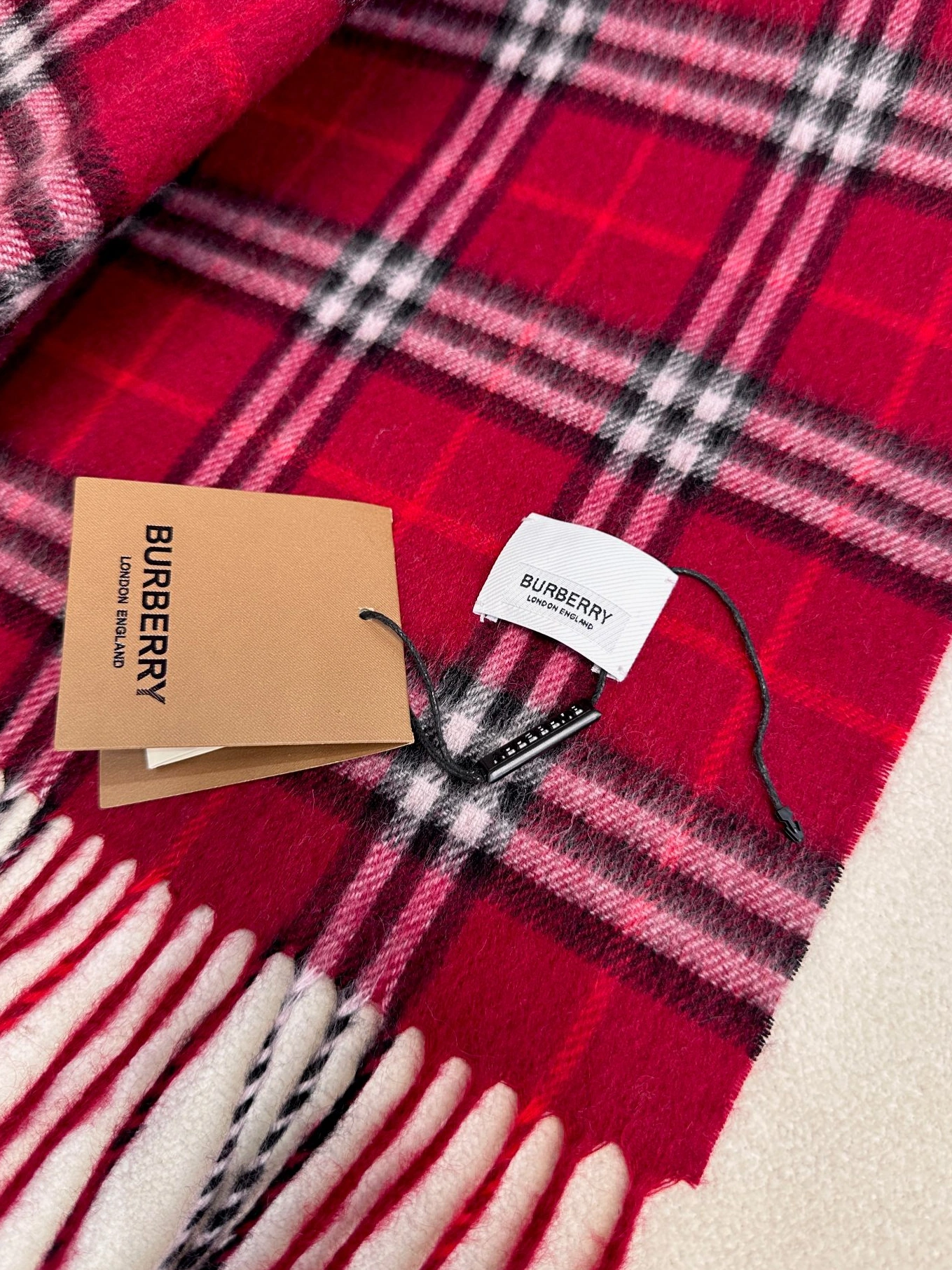 Sleek 1968 Burberry Scarf