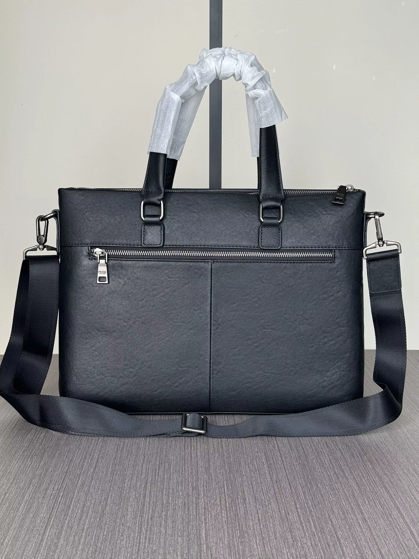 Sleek 2130 Prada AAA Man Handbags
