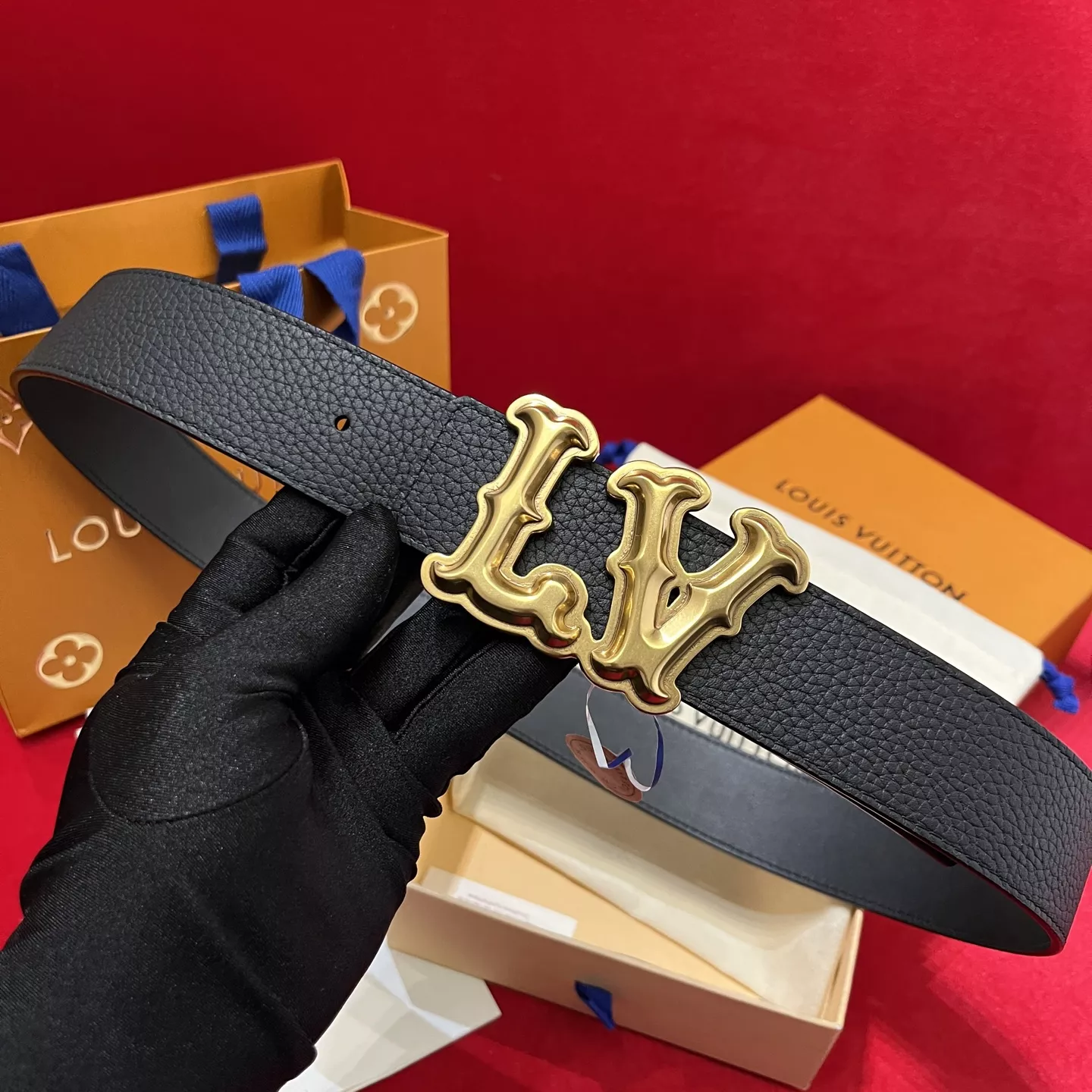 Sleek 2279 Louis Vuitton AAA Quality Belts In 4.0cm For Men