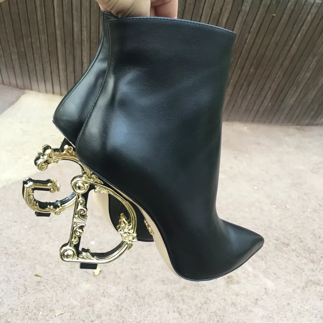 Sleek 233 Dolce & Gabbana D&G Boots For Women