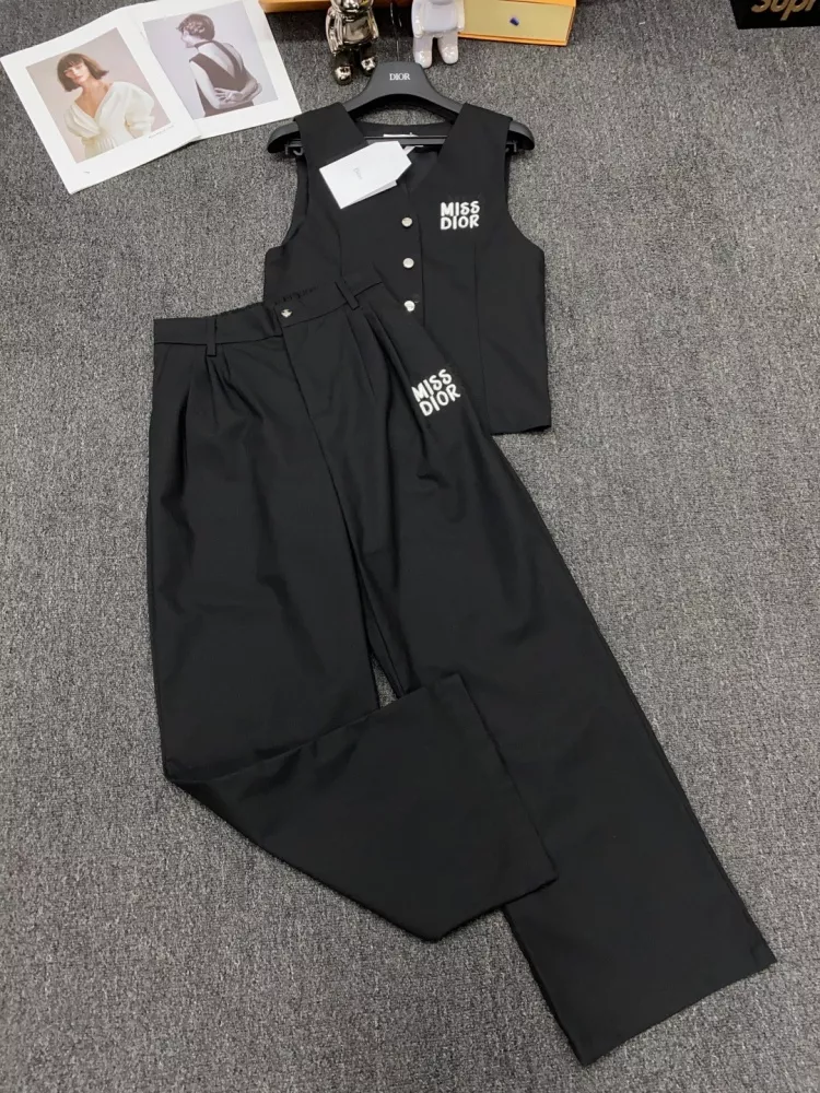 Sleek 2742 Christian Dior Tracksuits Sleeveless For Women