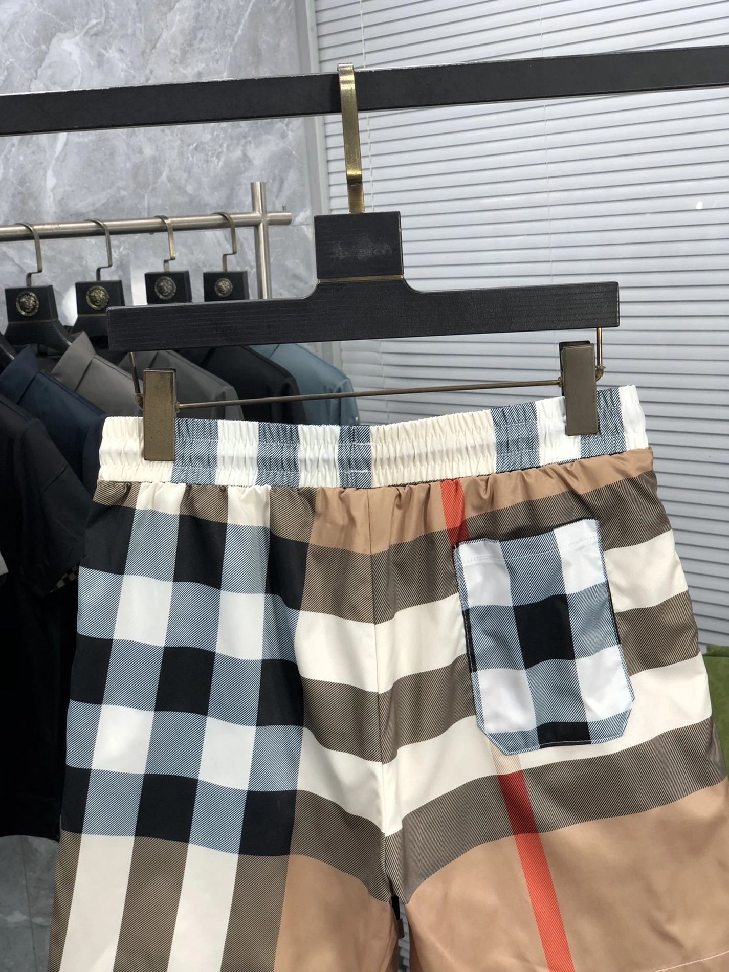 Sleek 3045 Burberry Pants For Men