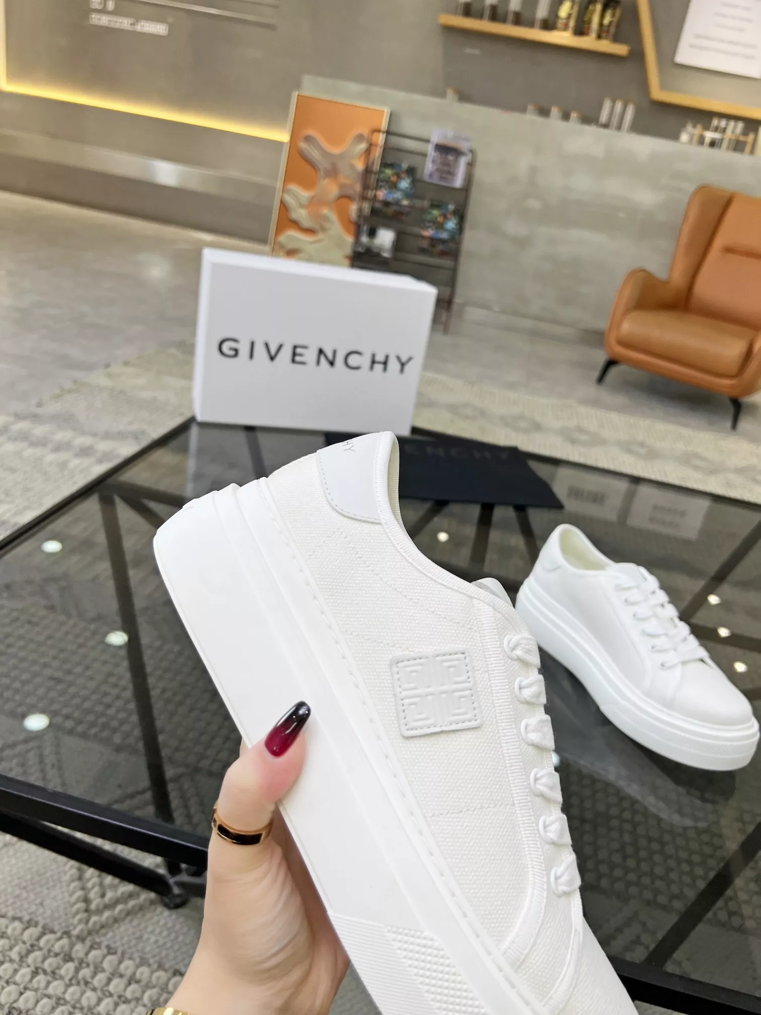 Sleek 350 Givenchy Casual Shoes For Men