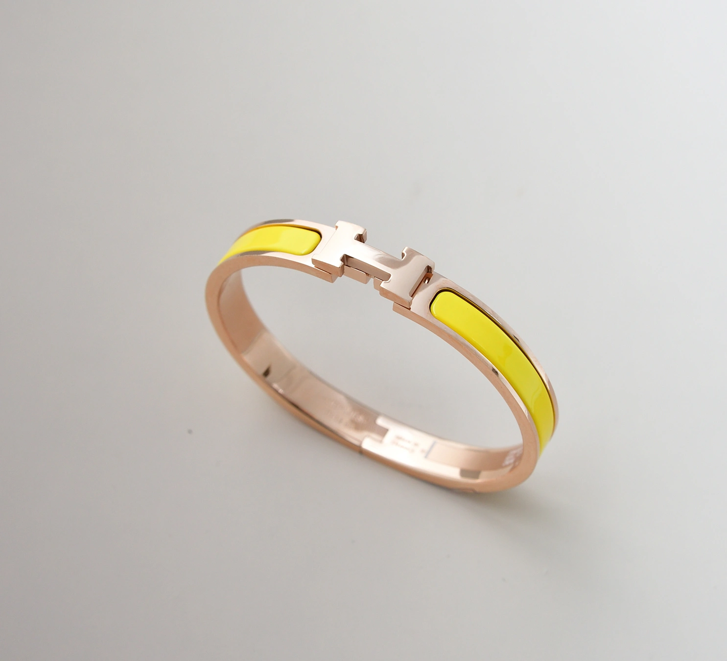 Sleek 3864 Hermes Bracelets