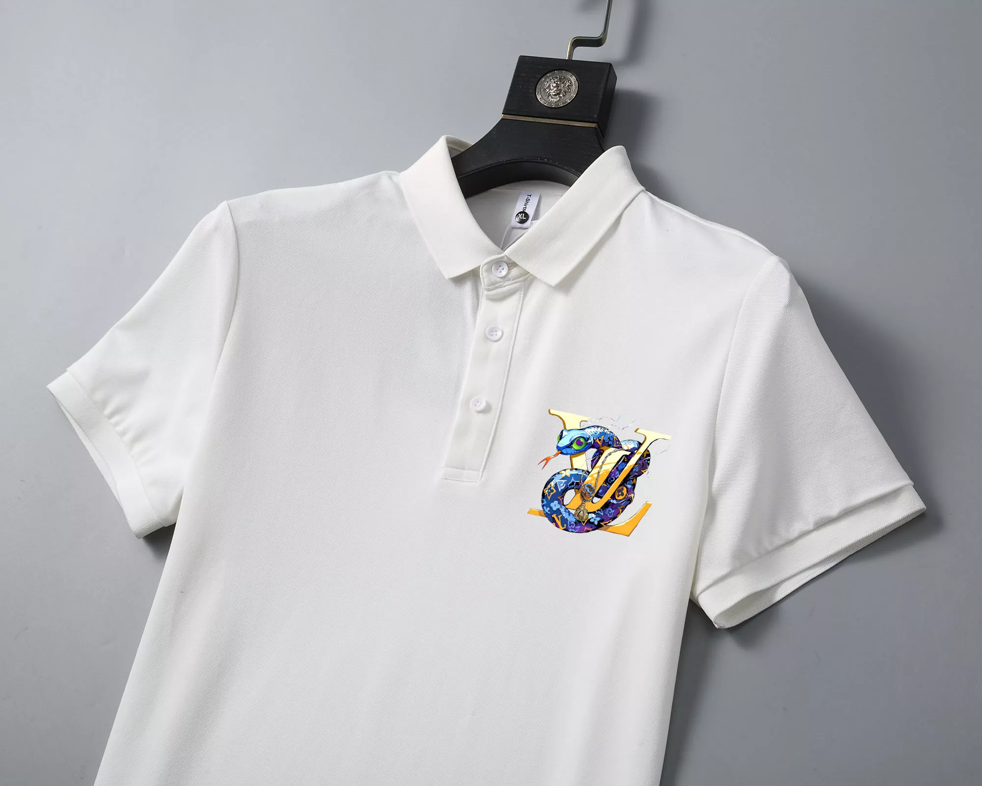 Sleek 3935 Louis Vuitton LV T-Shirts Short Sleeved For Men