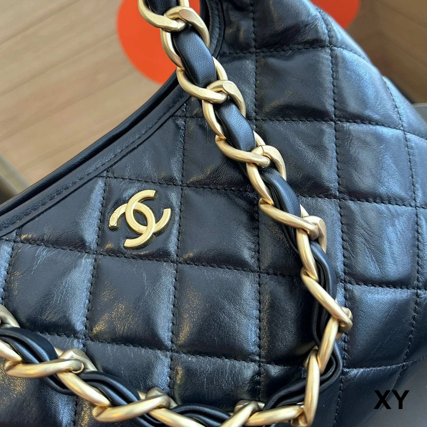 Sleek 395 Chanel Handbags For Women
