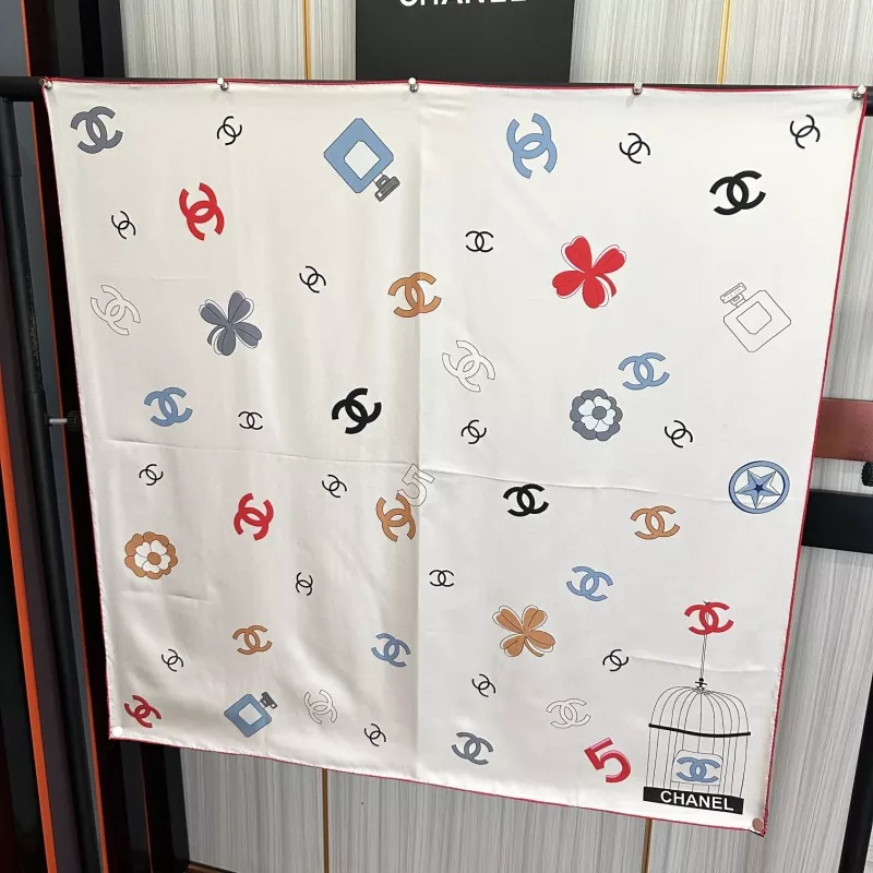 Sleek 3969 Chanel Silk Squares