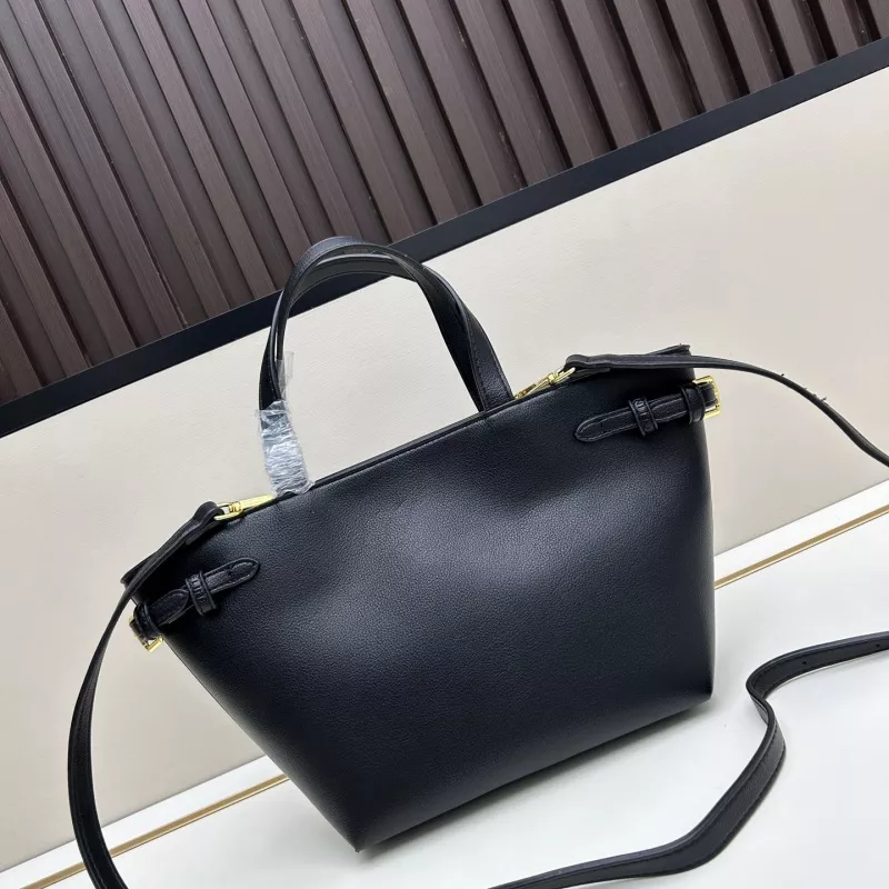 Sleek 3995 Celine AAA Quality Handbags For Women