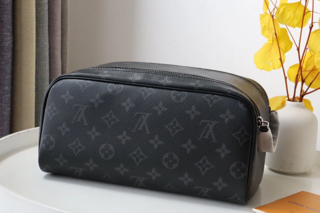 Sleek 4007 Louis Vuitton AAA Quality Handbags For Women