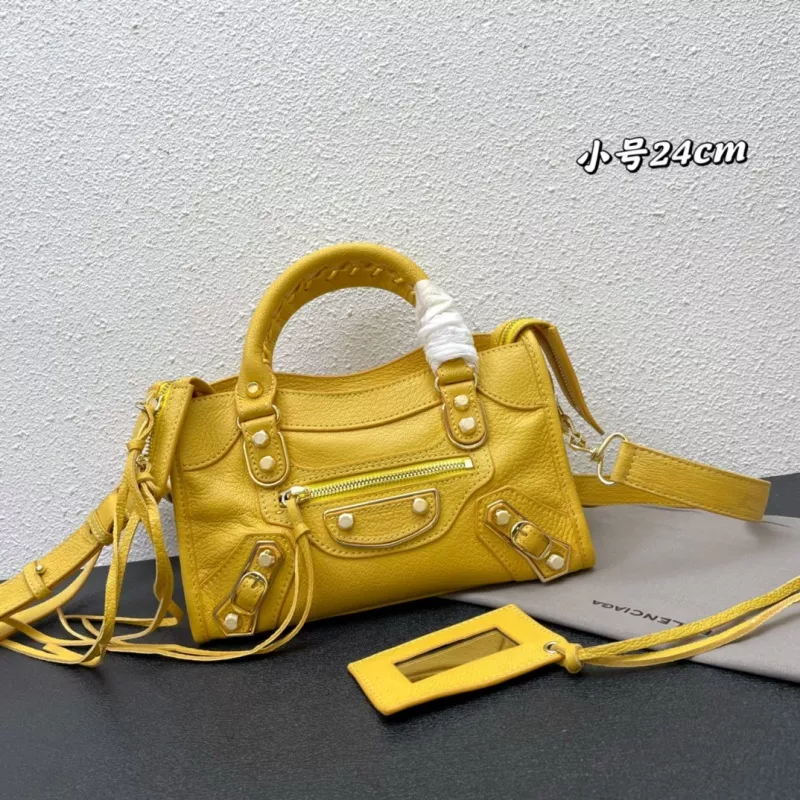 Sleek 4039 Balenciaga AAA Quality Handbags For Women