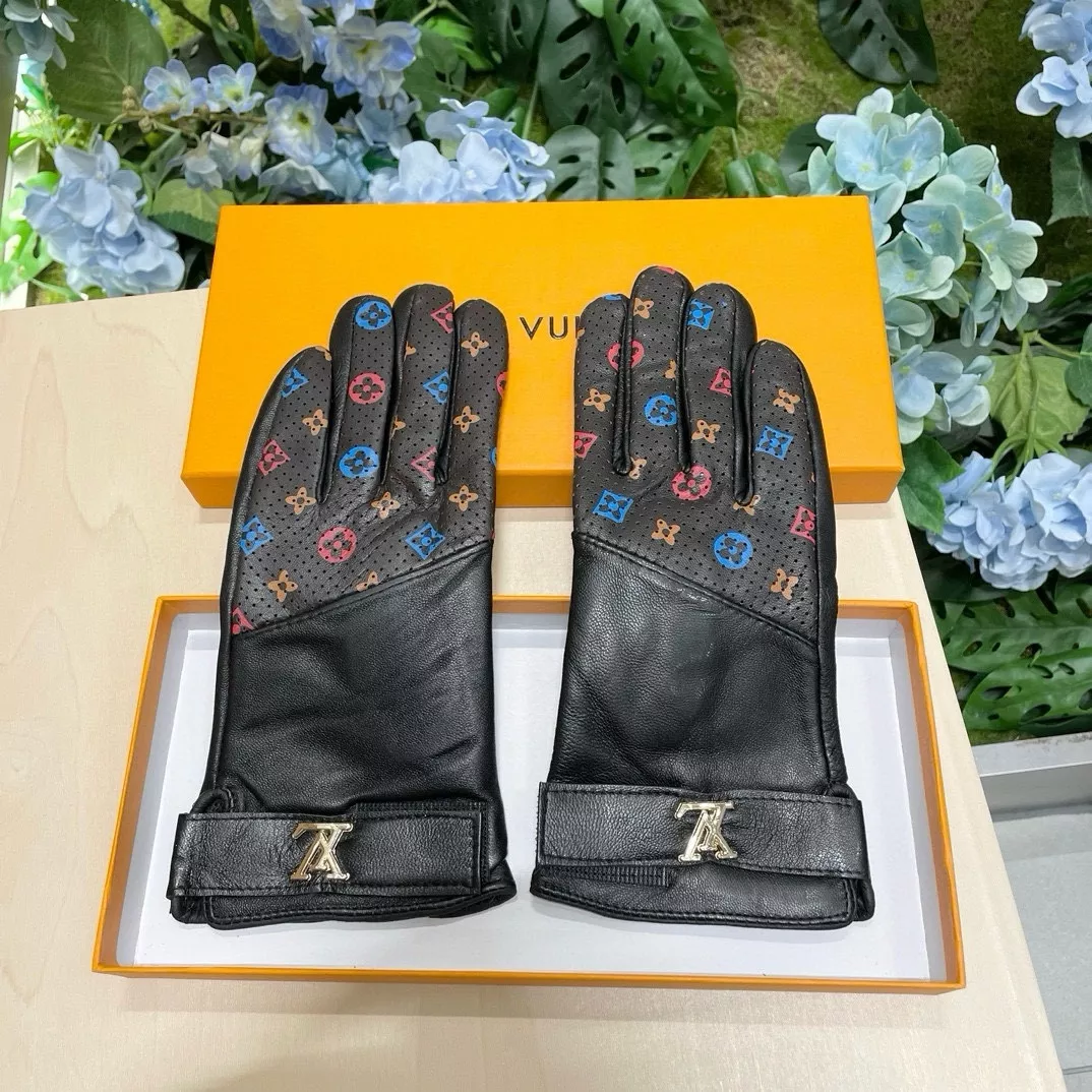 Sleek 4148 Louis Vuitton LV Gloves For Women