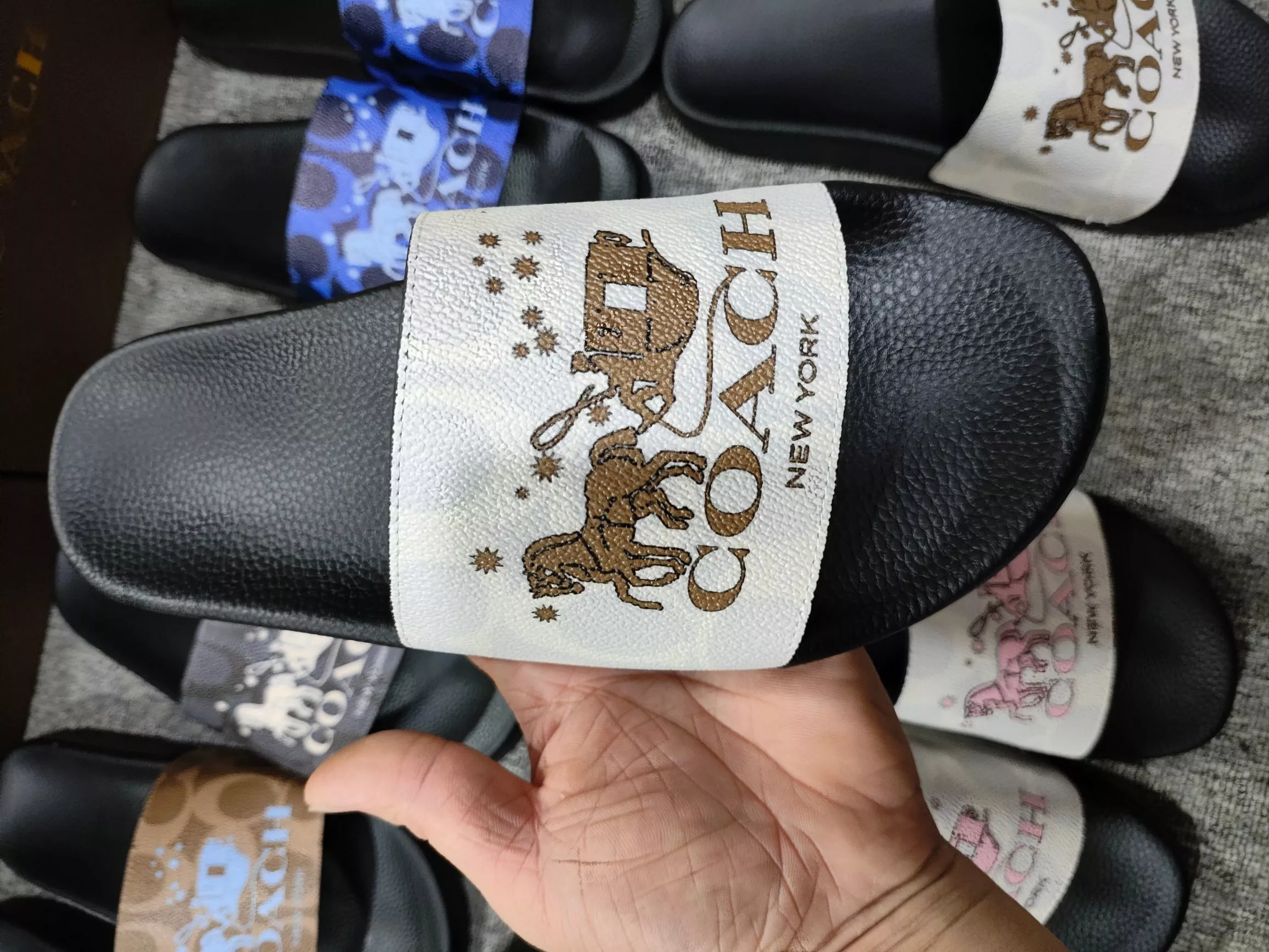 Sleek 4235 Coach Slippers For Men