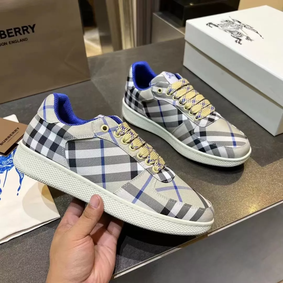 Sleek 4259 Burberry Casual Shoes For Men