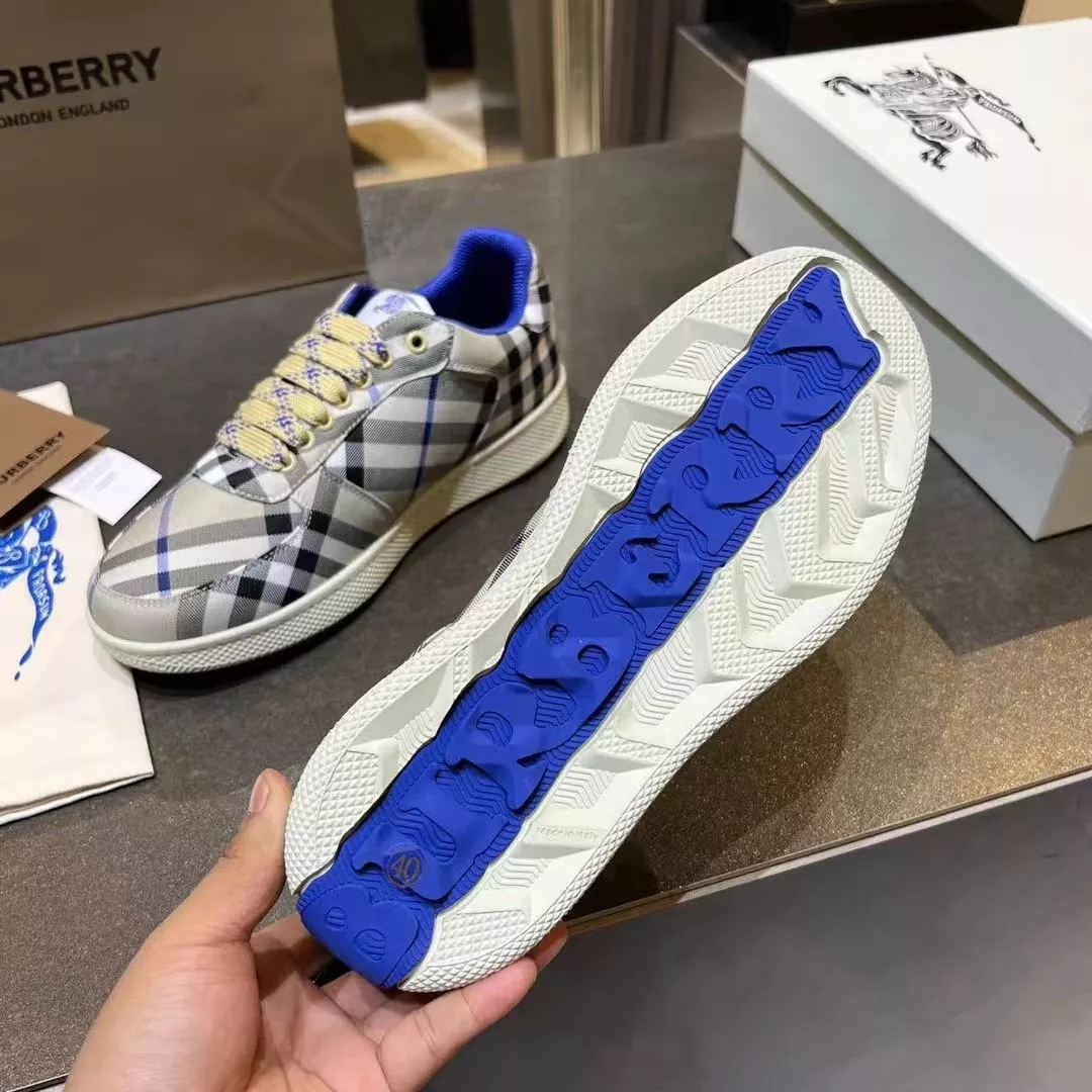 Sleek 4259 Burberry Casual Shoes For Men