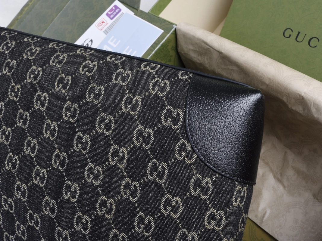 Sleek 4273 Gucci AAA Quality Shoulder Bags For Women