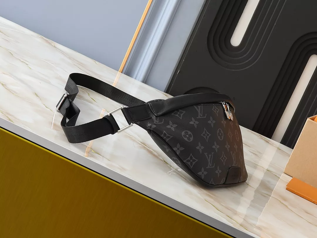 Sleek 4385 Louis Vuitton LV AAA Quality Belt Bags For Unisex