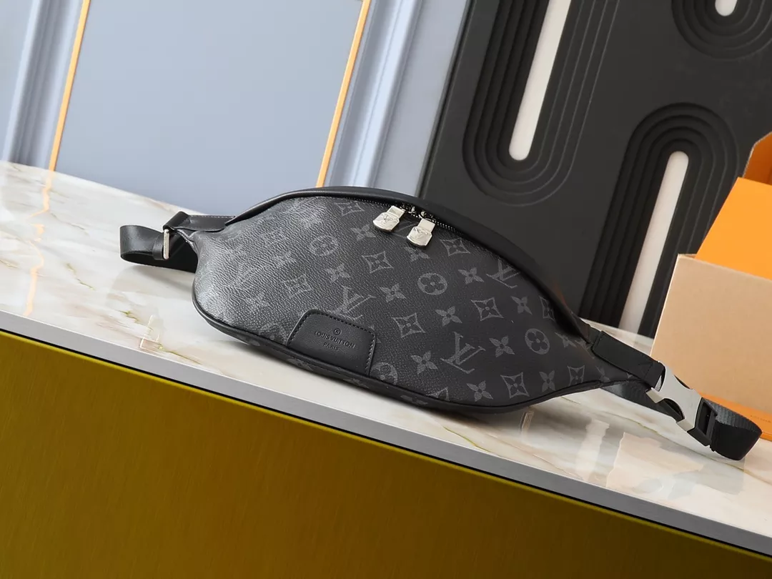 Sleek 4385 Louis Vuitton LV AAA Quality Belt Bags For Unisex