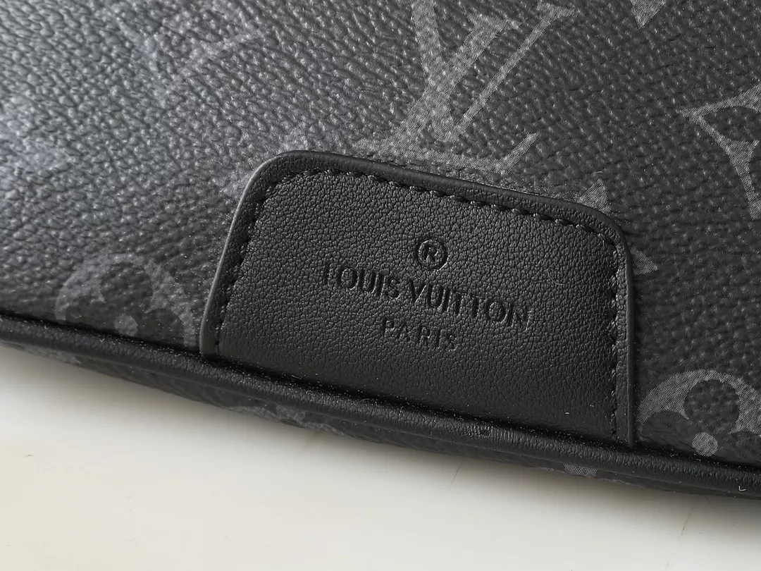 Sleek 4385 Louis Vuitton LV AAA Quality Belt Bags For Unisex