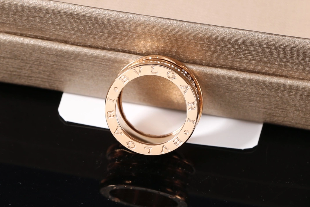 Sleek 4404 Bvlgari Ring For Women