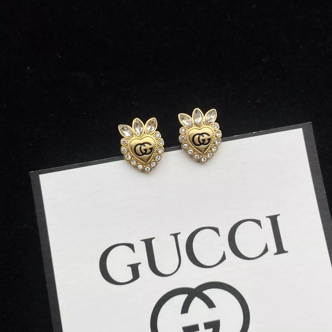 Sleek 4457 Gucci Jewelry Set