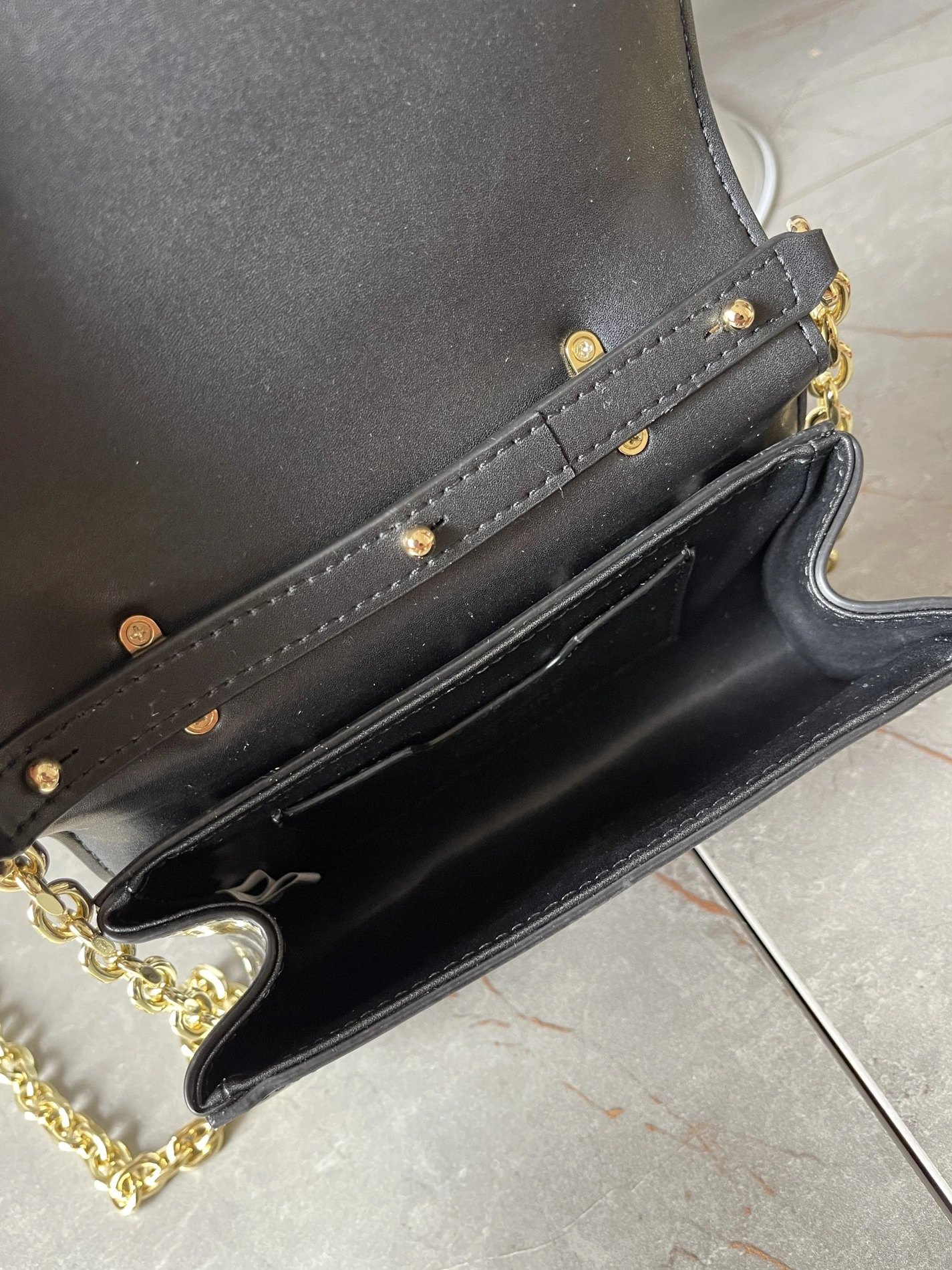 Sleek 4564 Dolce & Gabbana D&G AAA Quality Messenger Bags For Women