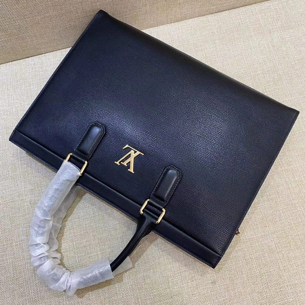 Sleek 4598 Louis Vuitton AAA Man Handbags